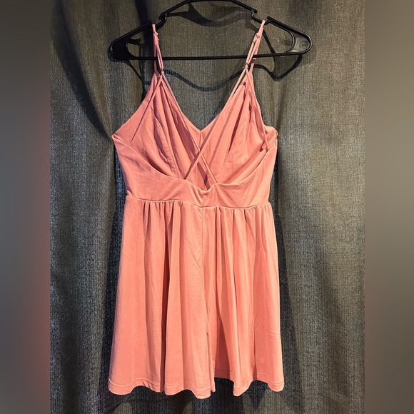 LOVE TREE ROMPER - Picture 3 of 6